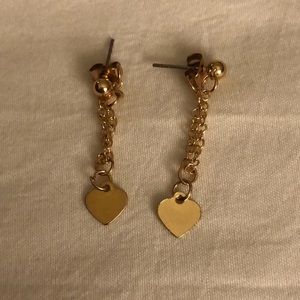 Small chain heart earrings !